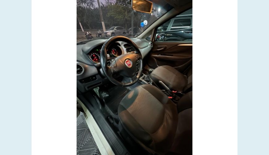 FIAT PUNTO - BRANCO - 2014 Foto 7 (Grande)