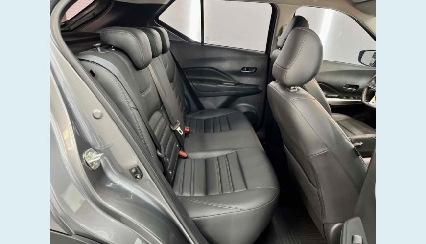 NISSAN KICKS - CINZA - 2023 Foto 7 (Grande)