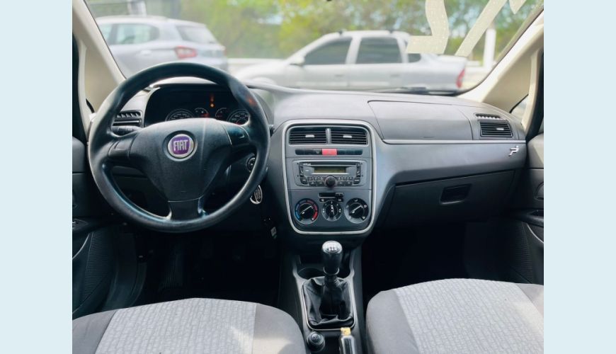 FIAT PUNTO ESSENCE 1.6 FLEX 16V 5P - PRATA - 2012 Foto 7 (Grande)