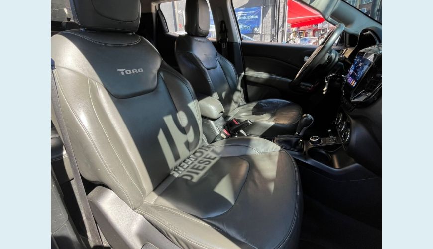 FIAT TORO FREEDOM 2.0 16V 4X4 DIESEL AUT. - BRANCO - 2019 Foto 7 (Grande)