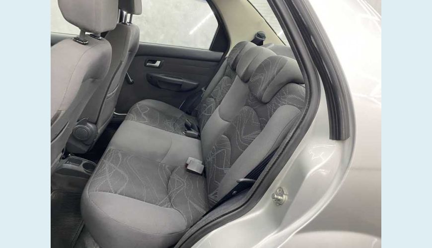 FIAT SIENA EL 1.0 8V FLEX - PRATA - 2014 Foto 7 (Grande)
