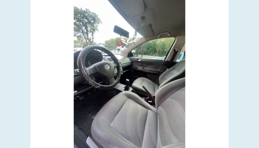 VOLKSWAGEN POLO SEDAN - PRETO - 2009 Foto 7 (Grande)