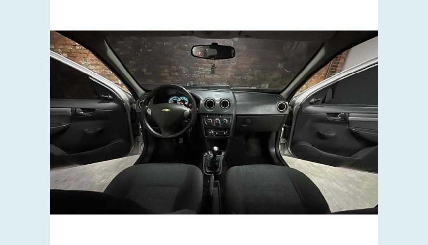 CHEVROLET CELTA LT 1.0 FLEX - PRATA - 2014 Foto 7 (Grande)