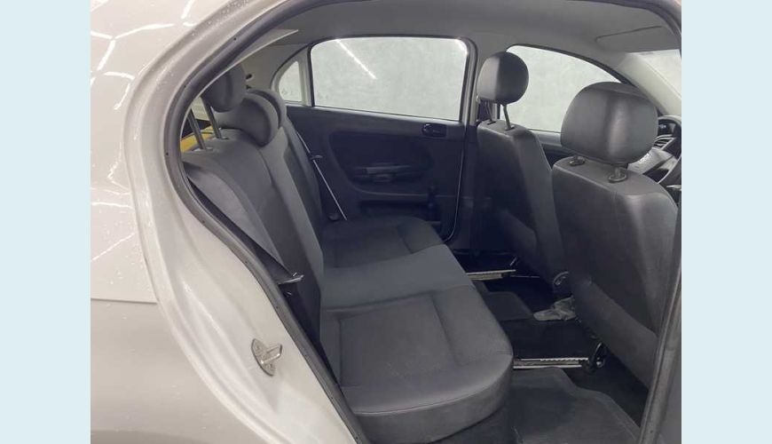 VOLKSWAGEN GOL 1.0 12V FLEX - BRANCO - 2020 Foto 7 (Grande)