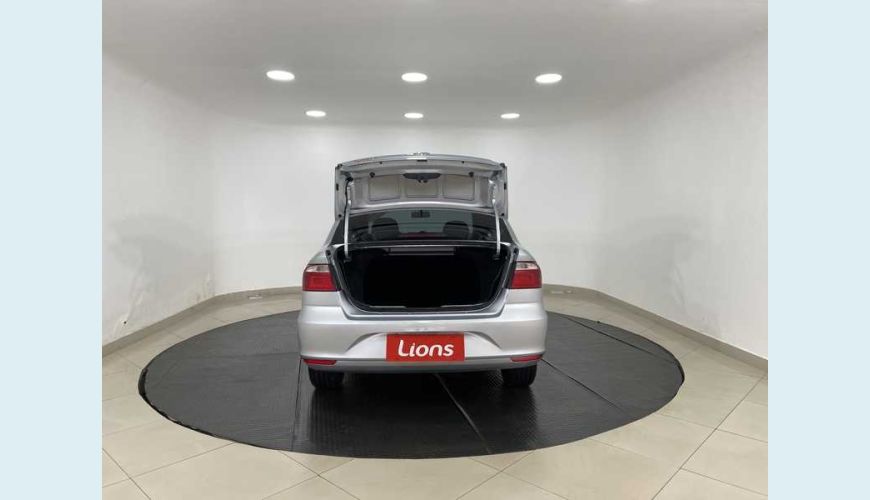 VOLKSWAGEN VOYAGE 1.6 MSI 8V FLEX - PRATA - 2020 Foto 7 (Grande)