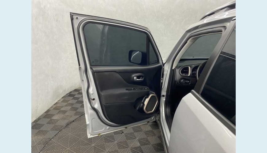 JEEP RENEGADE SPORT 1.8 4X2 AUT. FLEX - PRATA - 2017 Foto 7 (Grande)