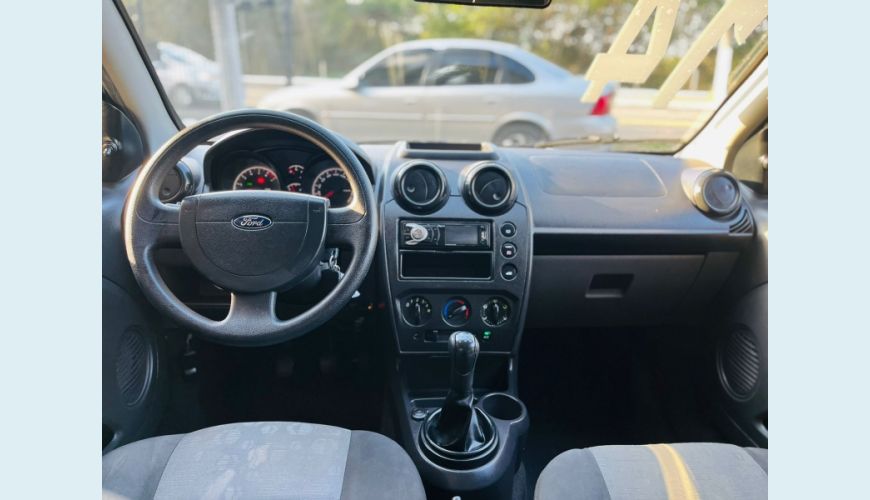 FORD FIESTA 1.0 8V FLEX/CLASS 1.0 8V FLEX 5P - PRATA - 2014 Foto 7 (Grande)