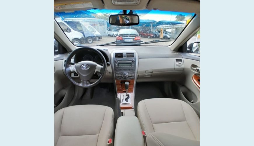 TOYOTA COROLLA 1.8 SE-G 16V FLEX 4P AUT. - PRETO - 2010 Foto 7 (Grande)