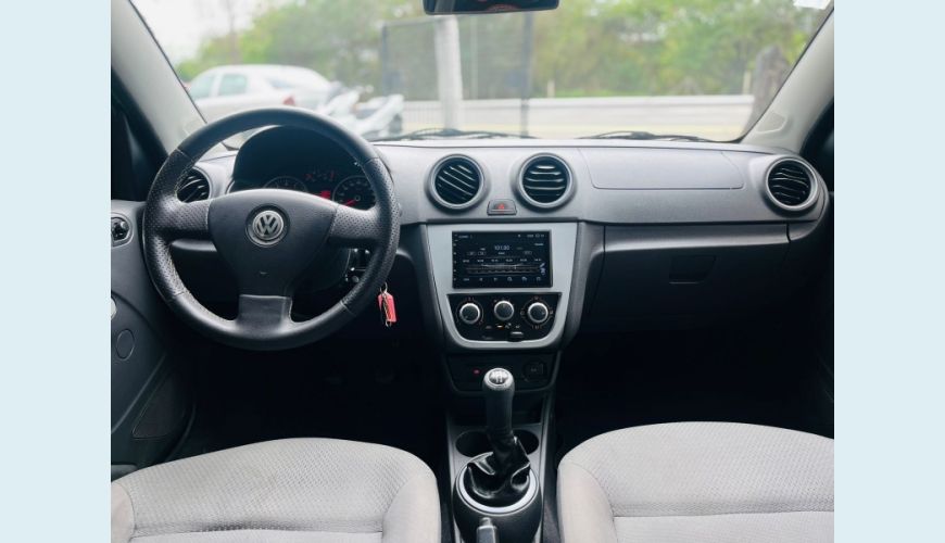 VOLKSWAGEN VOYAGE TRENDLINE 1.0 T.FLEX 8V 4P - CINZA - 2012 Foto 7 (Grande)