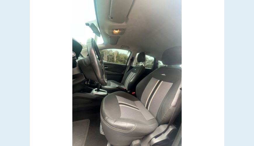 CHEVROLET SPIN - PRATA - 2016 Foto 7 (Grande)