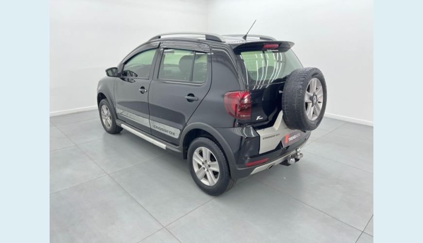 VOLKSWAGEN CROSSFOX GII - PRETO - 2011 Foto 7 (Grande)