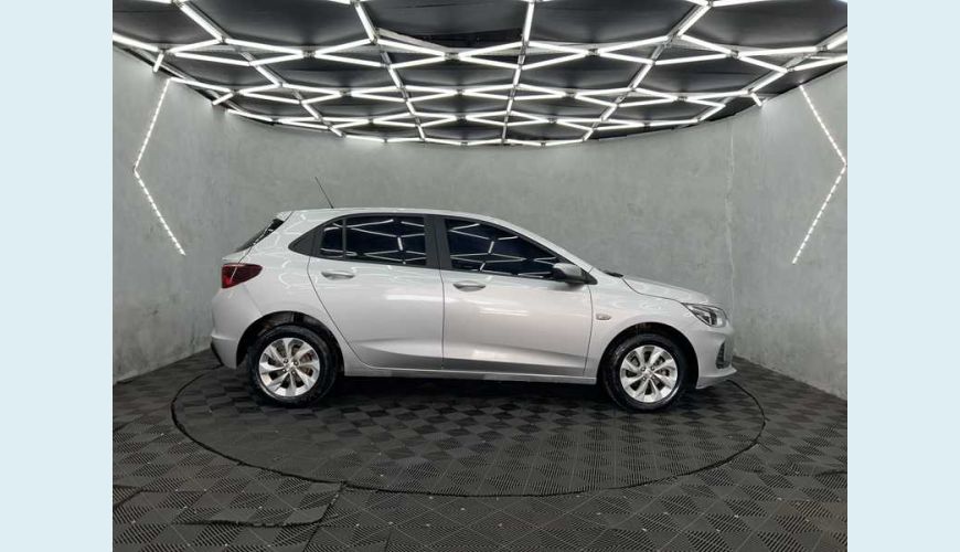 CHEVROLET ONIX LT 1.0 FLEX - PRATA - 2022 Foto 7 (Grande)