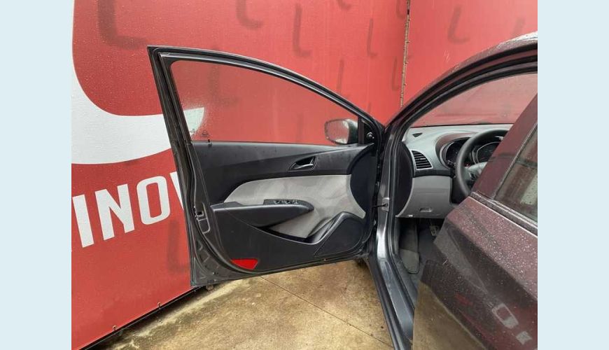 HYUNDAI HB 20S 1.0 COMFORT PLUS FLEX - CINZA - 2014 Foto 7 (Grande)
