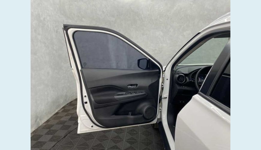 NISSAN KICKS SENSE 1.6 FLEX AUT. - BRANCO - 2022 Foto 7 (Grande)
