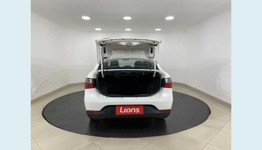 FIAT GRAND SIENA ATTRACTIVE 1.0 FLEX - BRANCO - 2021 Foto 7 (Grande)