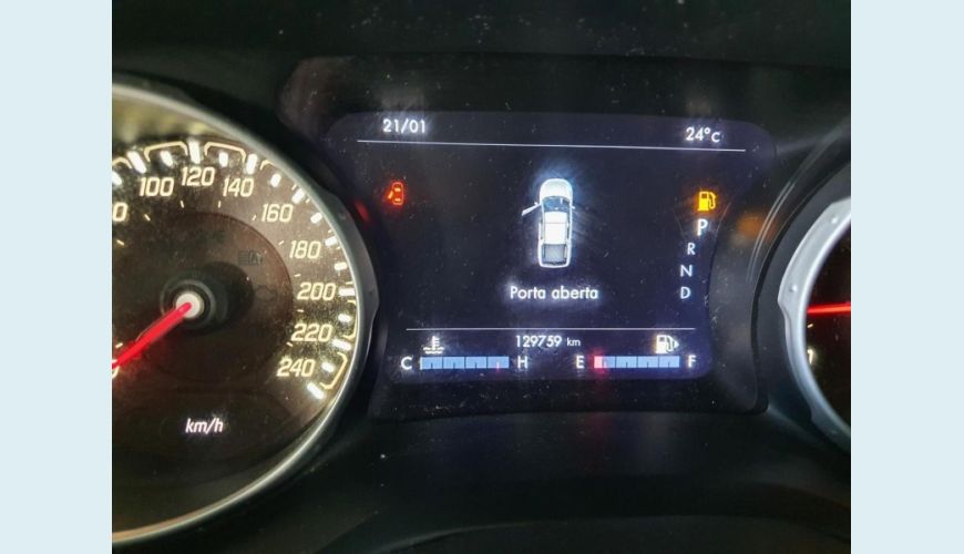 FIAT TORO ULTRA 2.0 16V 4X4 TB DIESEL AUT. - PRETO - 2021 Foto 7 (Grande)
