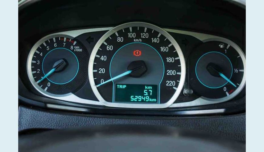 FORD KA SE PLUS 1.0 FLEX - BRANCO - 2016 Foto 7 (Grande)