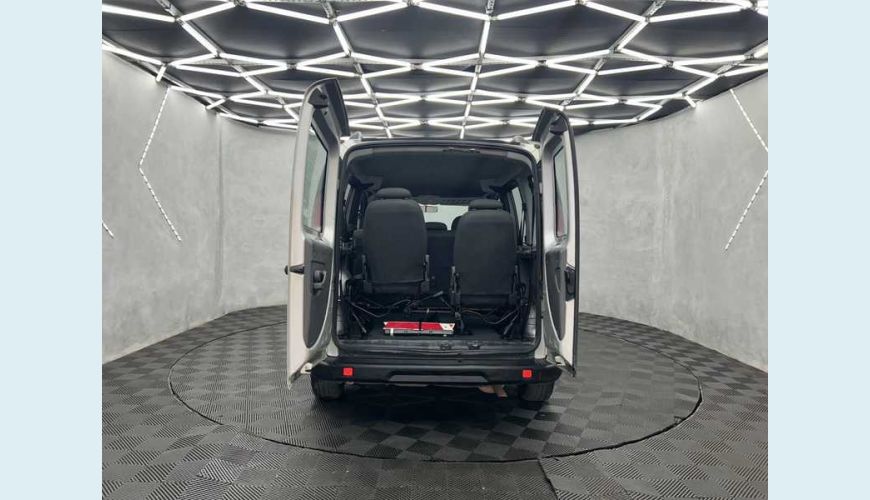 FIAT DOBLO ESSENCE 1.8 16V FLEX - PRATA - 2021 Foto 7 (Grande)