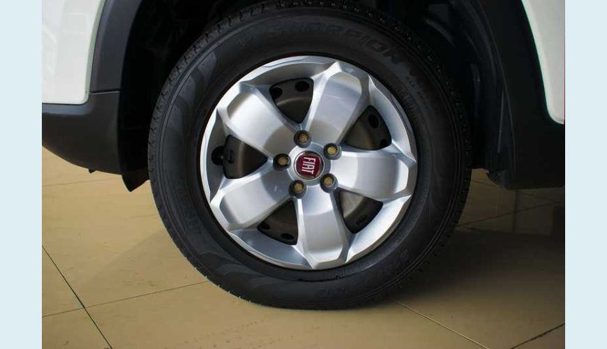 FIAT TORO ENDURANCE 1.8 AT6 FLEX AUT. - BRANCO - 2019 Foto 7 (Grande)