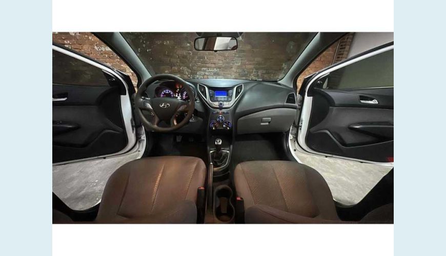 HYUNDAI HB 20S 1.6 COMFORT STYLE FLEX - BRANCO - 2015 Foto 7 (Grande)