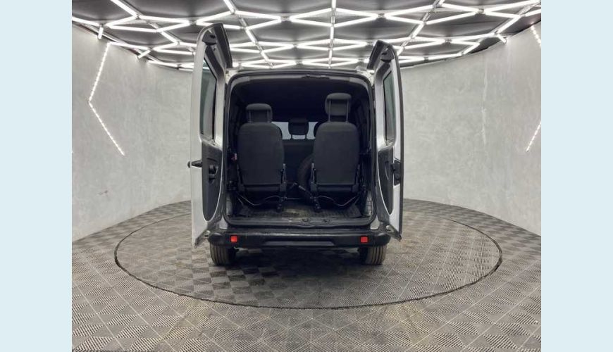 FIAT DOBLO ESSENCE 1.8 5L FLEX - PRATA - 2018 Foto 7 (Grande)