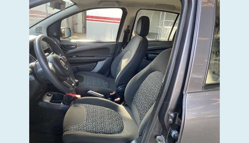 FIAT UNO ATTRACTIVE 1.0 - CINZA - 2021 Foto 7 (Grande)