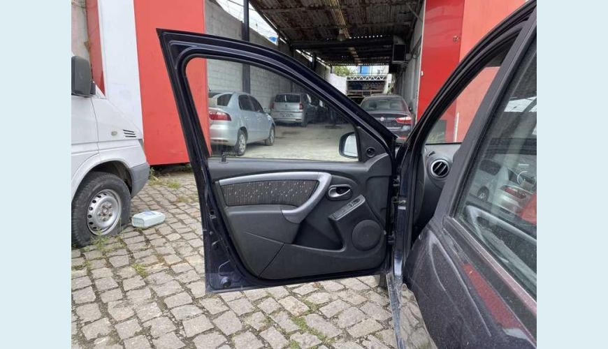 RENAULT LOGAN EXPRESSION 1.0 16V FLEX - AZUL - 2012 Foto 7 (Grande)
