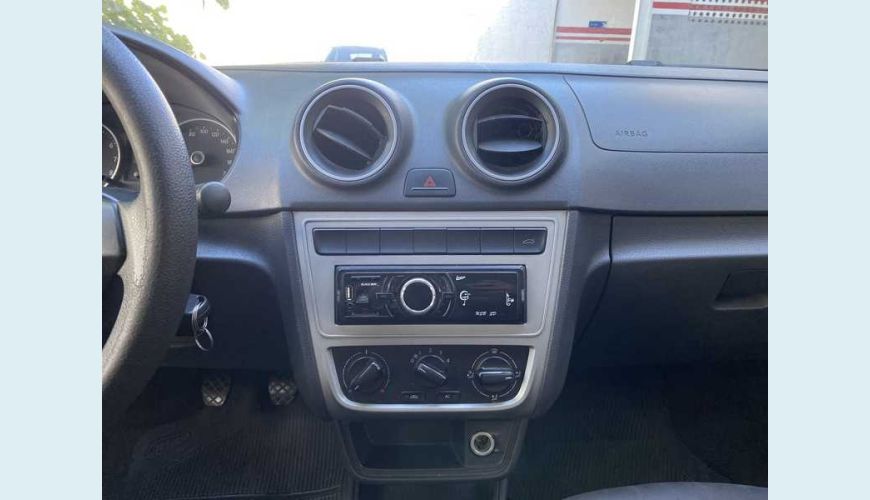 VOLKSWAGEN GOL 1.0 TEC CITY FLEX 4P - PRATA - 2015 Foto 7 (Grande)