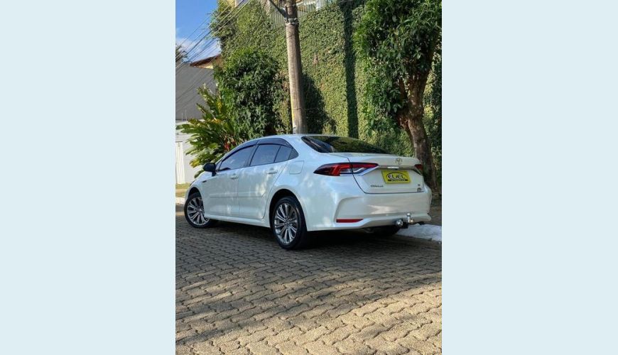 TOYOTA COROLLA 2.0 XEI 16V FLEX 4P AUT. - BRANCO - 2021 Foto 7 (Grande)