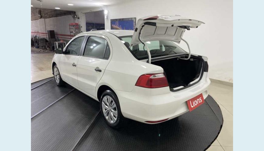 VOLKSWAGEN VOYAGE 1.6 MSI 8V FLEX - BRANCO - 2020 Foto 7 (Grande)