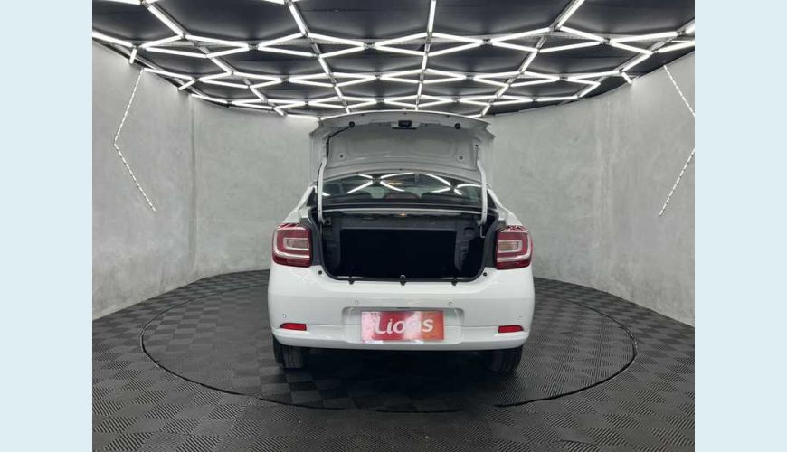 RENAULT LOGAN ZEN 1.0 12V SCE FLEX - BRANCO - 2023 Foto 7 (Grande)
