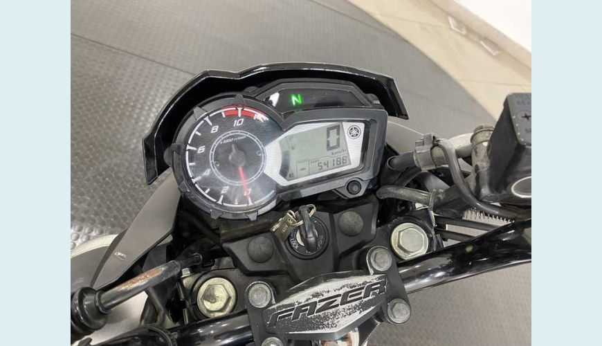 YAMAHA YS 150 FAZER SED - PRETO - 2019 Foto 7 (Grande)
