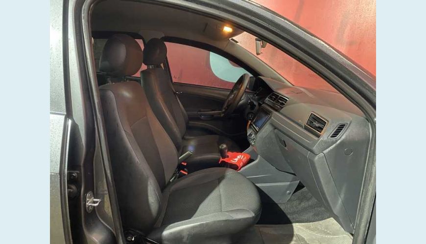 VOLKSWAGEN VOYAGE 1.0 TEC FLEX - CINZA - 2014 Foto 7 (Grande)