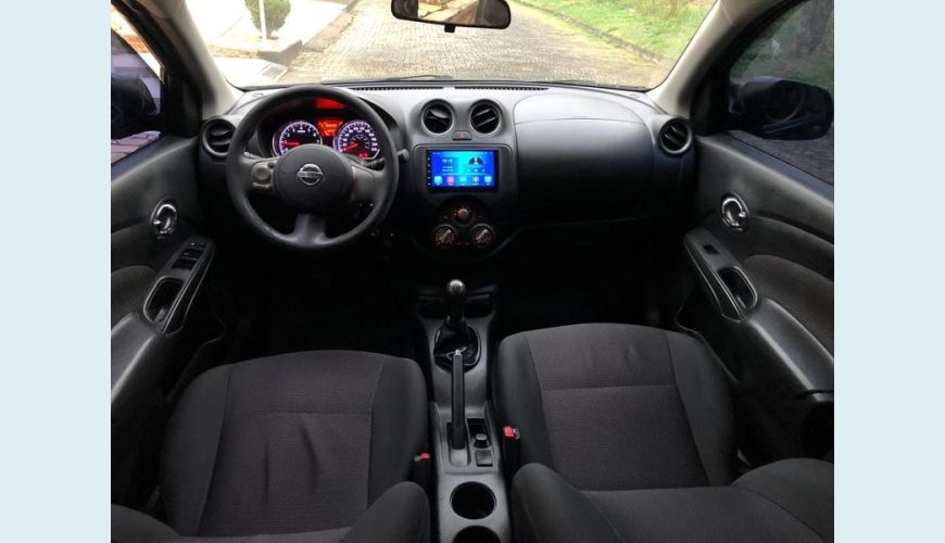 NISSAN VERSA 16SL FLEX - PRETO - 2014 Foto 7 (Grande)