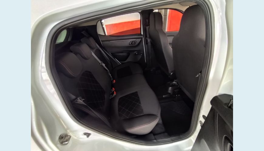 RENAULT KWID - BRANCO - 2024 Foto 7 (Grande)