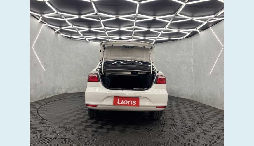 VOLKSWAGEN VOYAGE 1.0 MPI FLEX - BRANCO - 2023 Foto 7 (Grande)