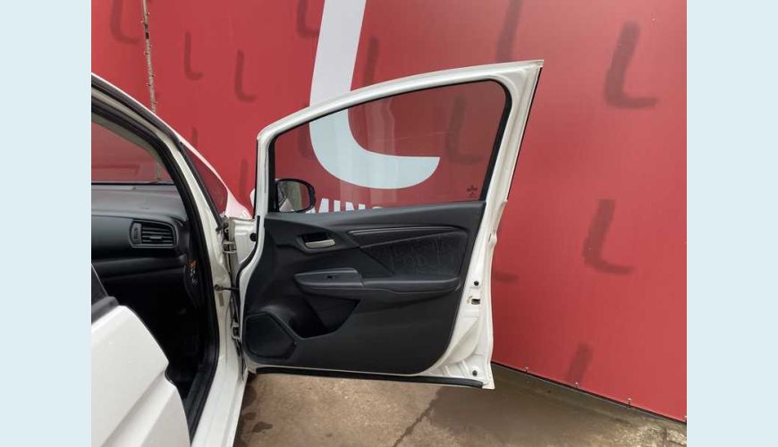 HONDA FIT 1.5 16V LX CVT FLEX - BRANCO - 2015 Foto 7 (Grande)