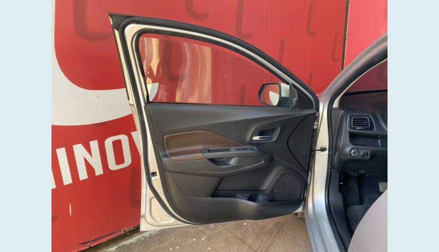 CHEVROLET COBALT LTZ 1.8 8V AUT. FLEX - PRATA - 2018 Foto 7 (Grande)