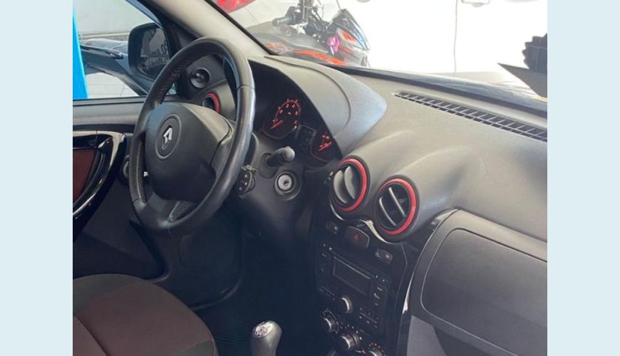 RENAULT SANDERO STEPWAY FLEX 1.6 16V 5P - PRETO - 2014 Foto 7 (Grande)