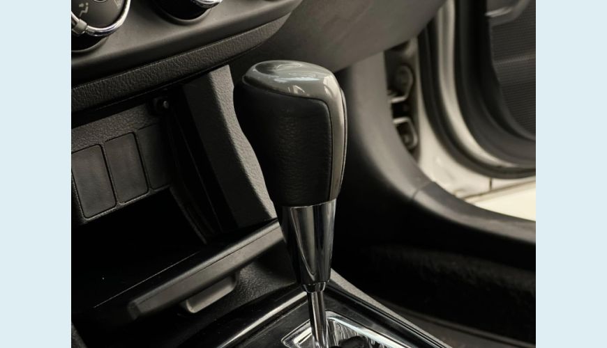 TOYOTA COROLLA GLI18 CVT - PRATA - 2016 Foto 7 (Grande)