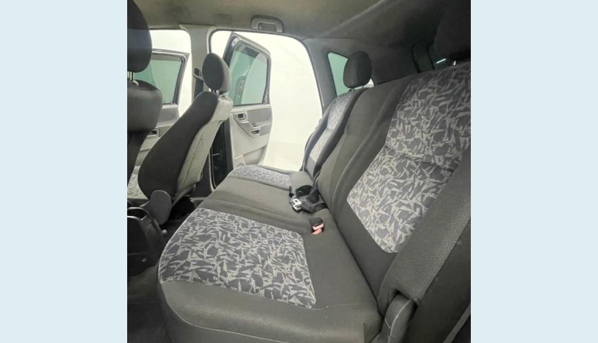 CHEVROLET MERIVA JOY - PRETO - 2005 Foto 7 (Grande)