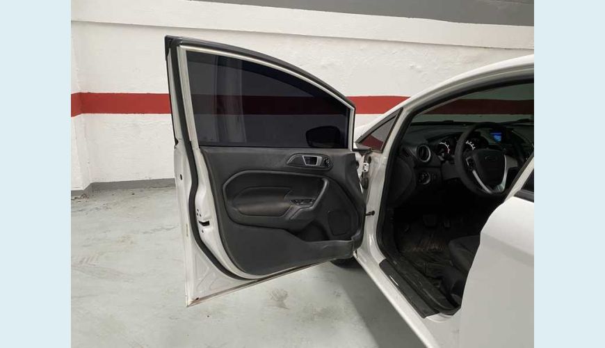 FORD FOCUS SEDAN S POWERSHIFT 1.6 16V TIVCT - BRANCO - 2014 Foto 7 (Grande)