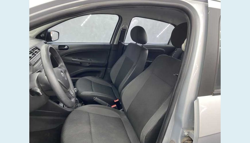 VOLKSWAGEN VOYAGE 1.6 MSI 8V FLEX - PRATA - 2020 Foto 7 (Grande)