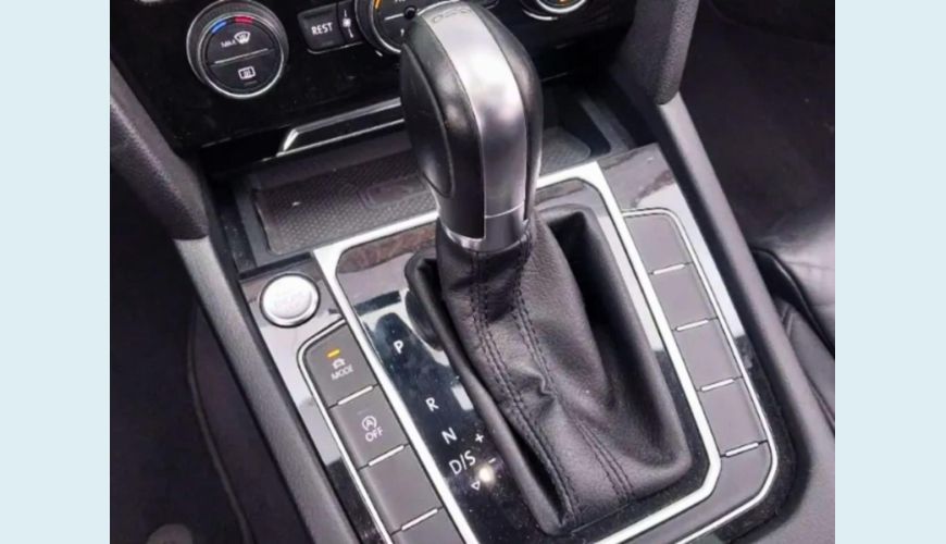 VOLKSWAGEN PASSAT HL TSI AA - BRANCO - 2018 Foto 7 (Grande)