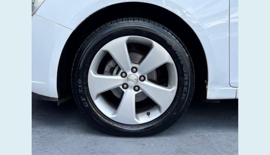 CHEVROLET CRUZE - BRANCO - 2013 Foto 7 (Grande)