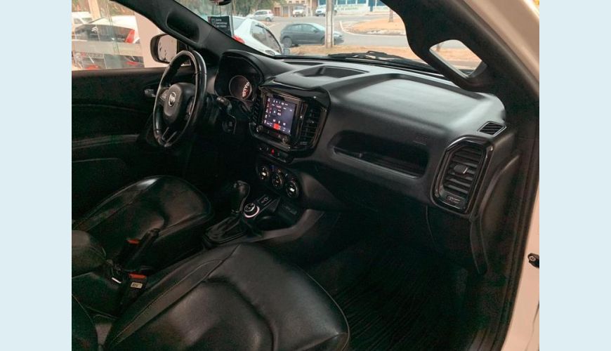 FIAT TORO ULTRA AT9 D4 - BRANCO - 2021 Foto 7 (Grande)