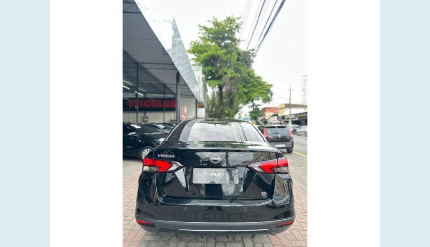 NISSAN VERSA - PRETO - 2024 Foto 7 (Grande)