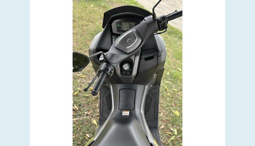 YAMAHA NMAX CONNECTED SE 160 - CINZA - 2024 Foto 7 (Grande)