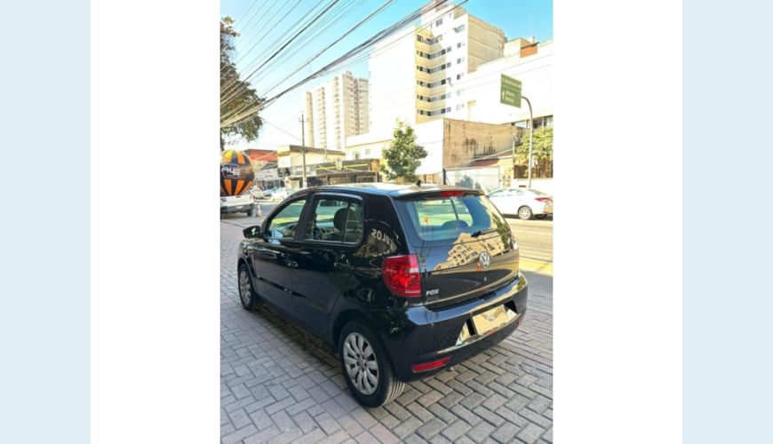 VOLKSWAGEN FOX - PRETO - 2014 Foto 7 (Grande)