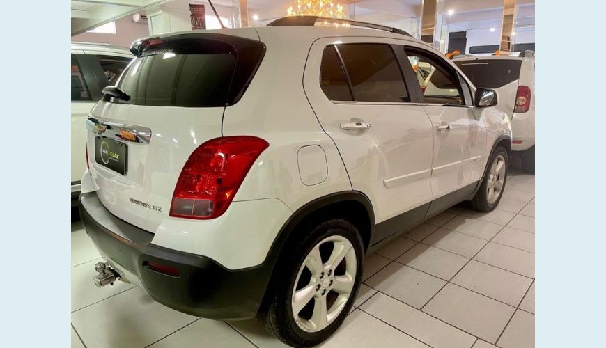 CHEVROLET TRACKER LTZ AT - BRANCO - 2015 Foto 7 (Grande)